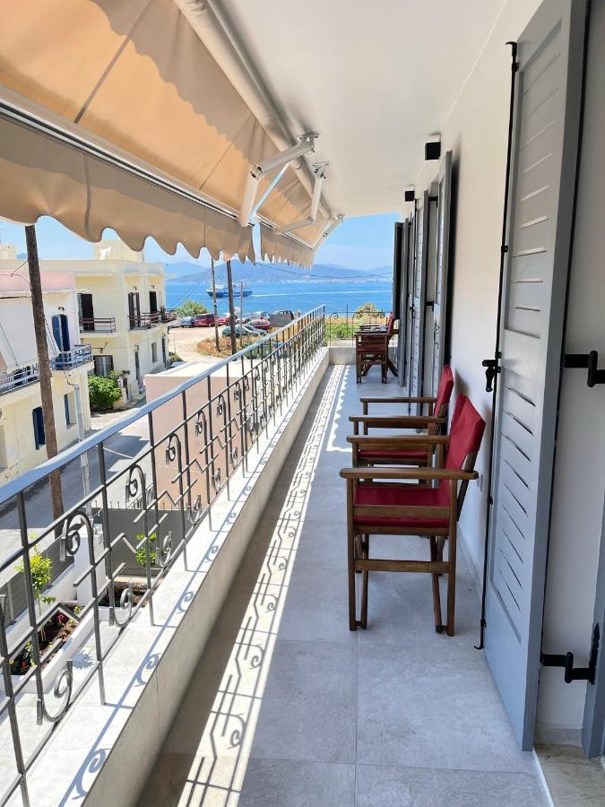 Axs First Floor Apartment Aegina Town Exteriér fotografie