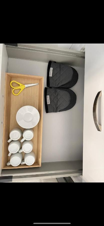 Axs First Floor Apartment Aegina Town Exteriér fotografie